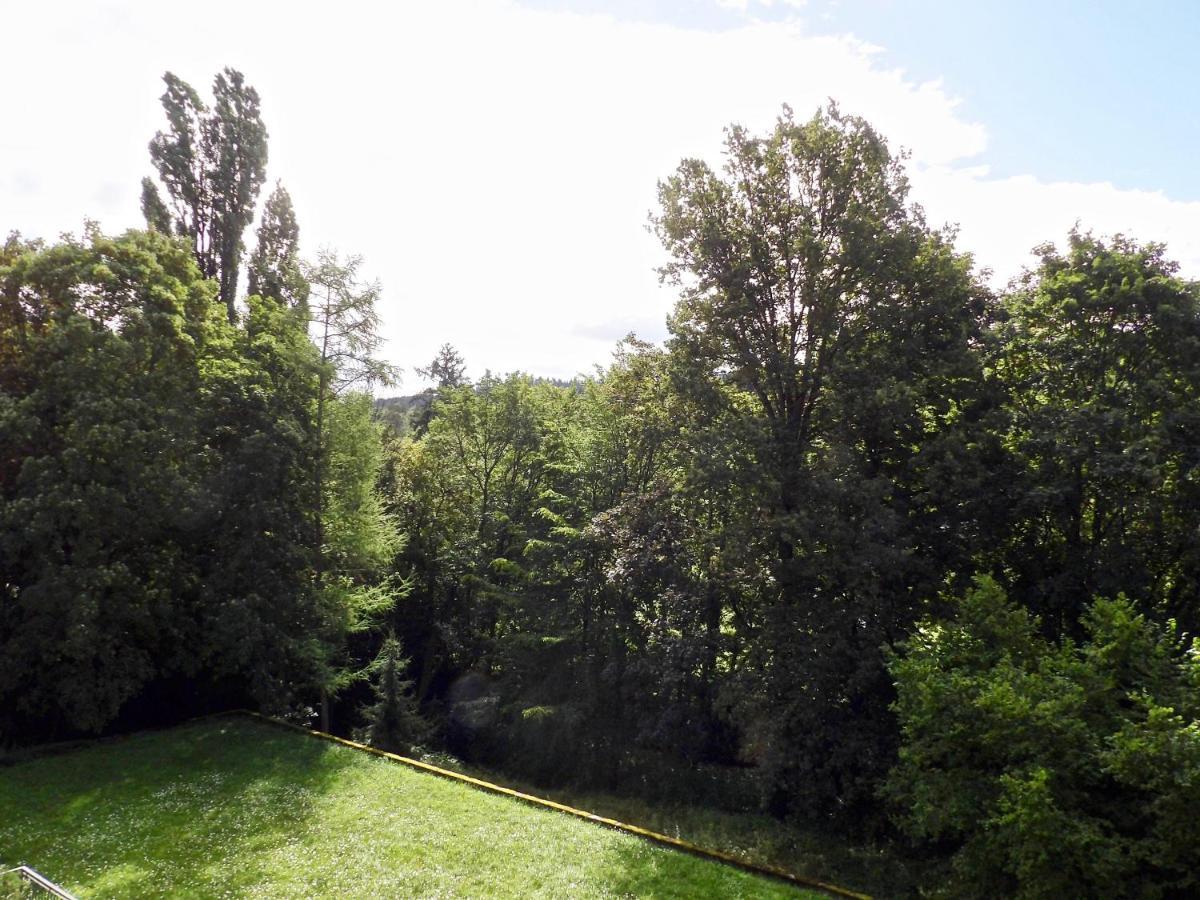 Moderne Ferienwohnung Nahe Swr Und Golfplatz Baden-Baden Buitenkant foto