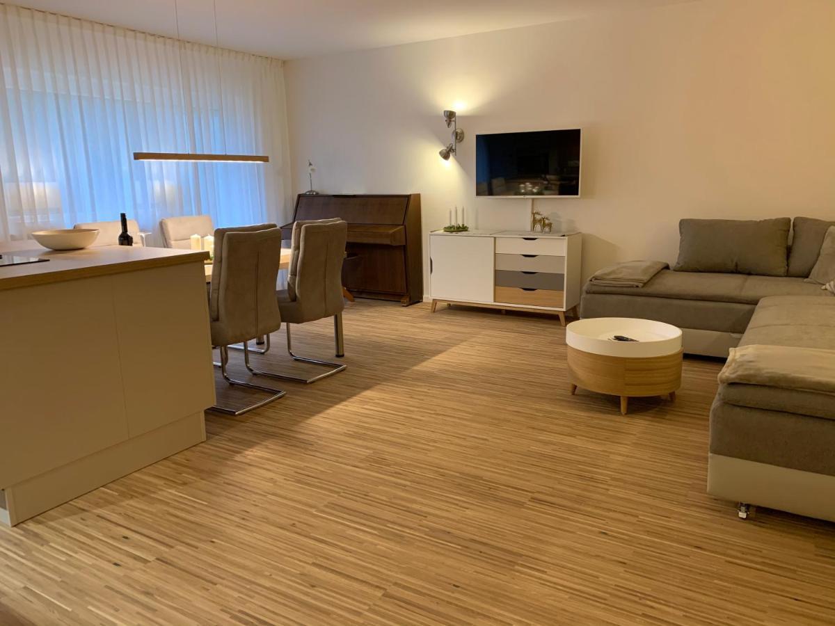 Moderne Ferienwohnung Nahe Swr Und Golfplatz Baden-Baden Buitenkant foto