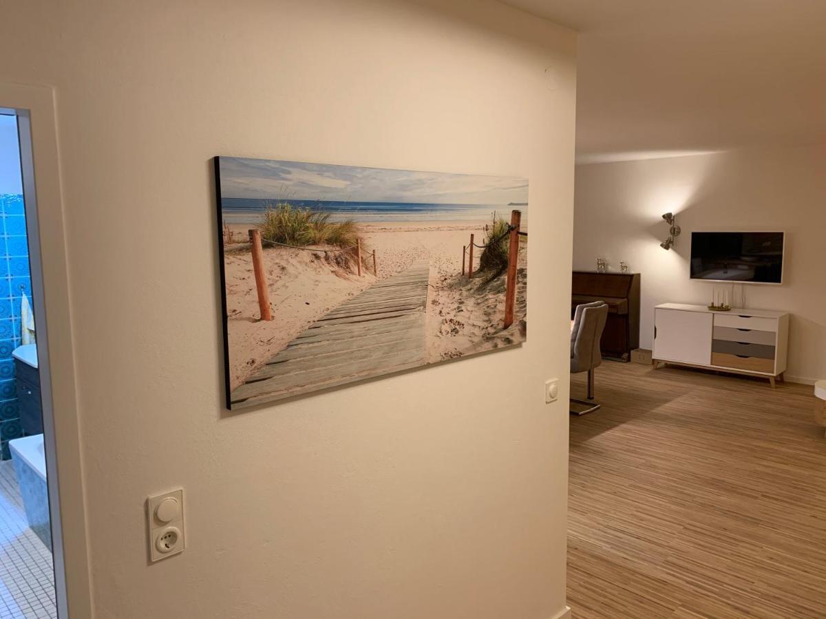 Moderne Ferienwohnung Nahe Swr Und Golfplatz Baden-Baden Buitenkant foto